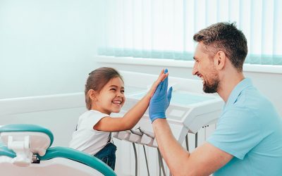 La prima visita dal dentista dei bambini