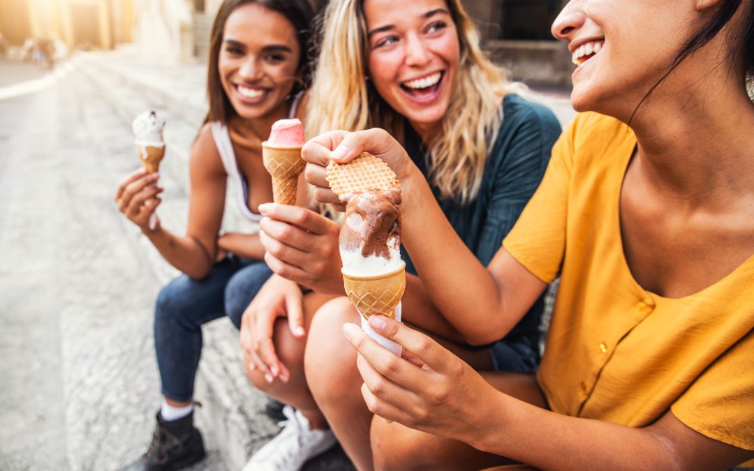 Gelati, granite e bibite: come concedersi dolci estivi senza rischi