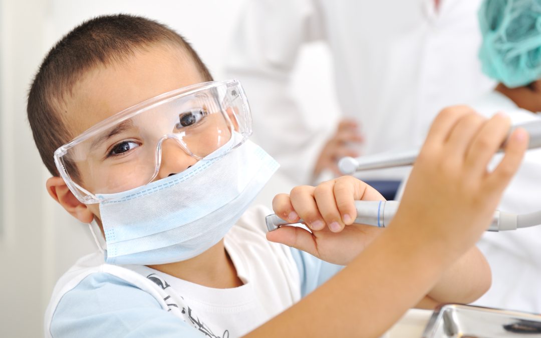 Perché la prima visita dal dentista pediatrico è fondamentale già dai 4 anni